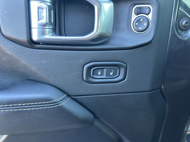 Used 2021 Jeep Gladiator Overland w/ Popular Equipment Package AWD/4WD image 13