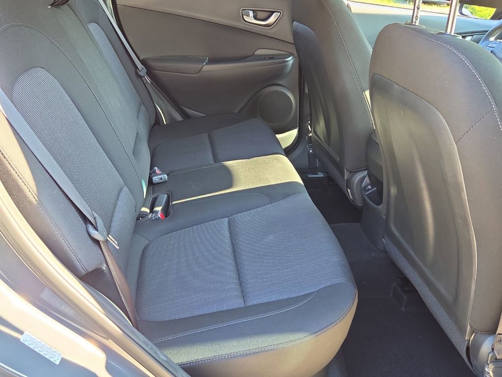 Used 2023 Hyundai Kona SEL w/ Convenience Package AWD/4WD image 18