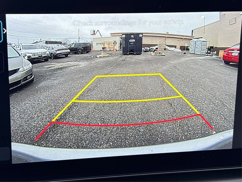 Certified 2025 Hyundai Tucson SE image 28