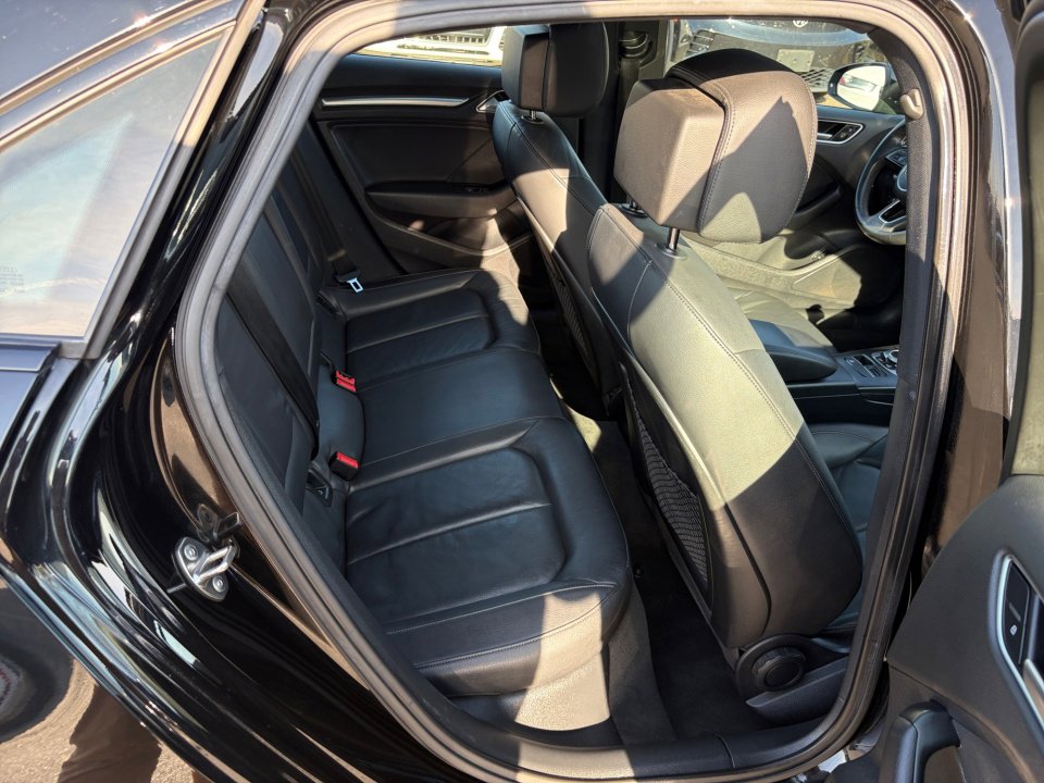 Used 2020 Audi A3 2.0T Premium image 29