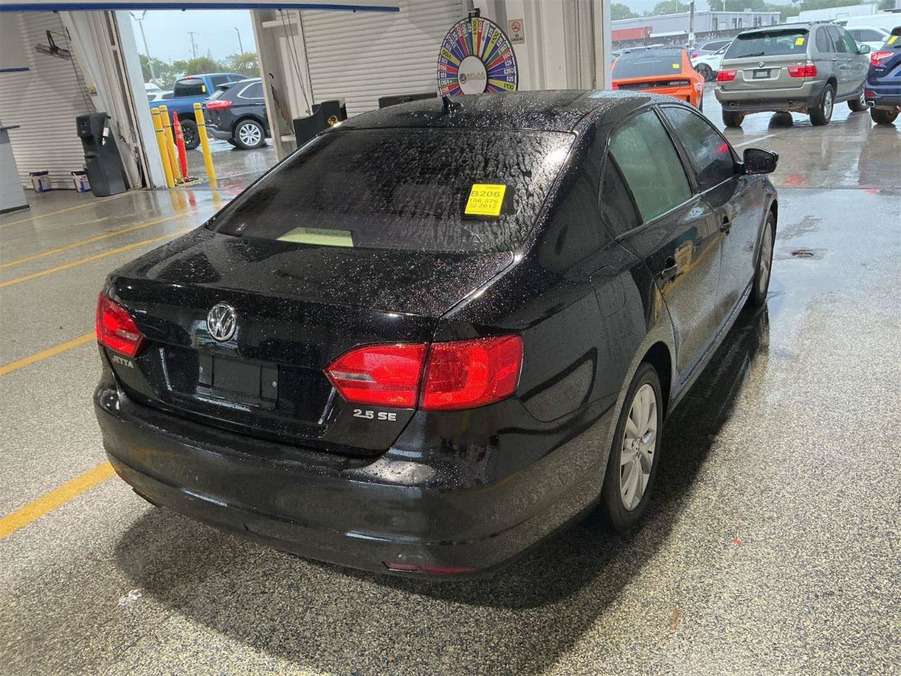 Used 2012 Volkswagen Jetta SE FWD image 3