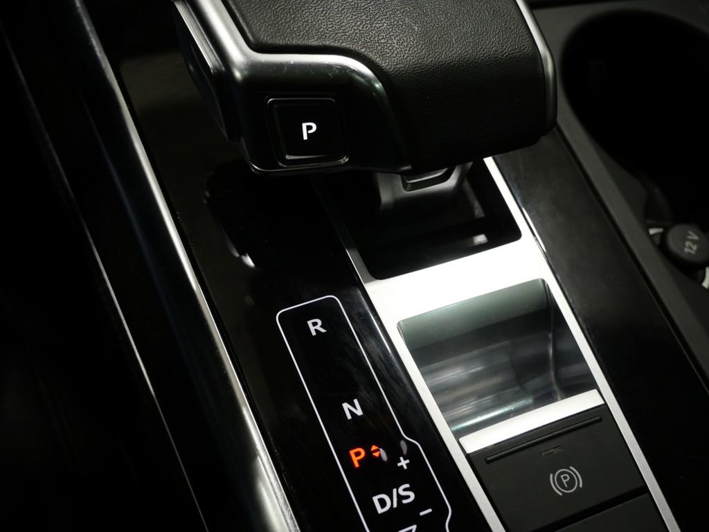 Used 2024 Audi Q7 2.0T Premium Plus image 22
