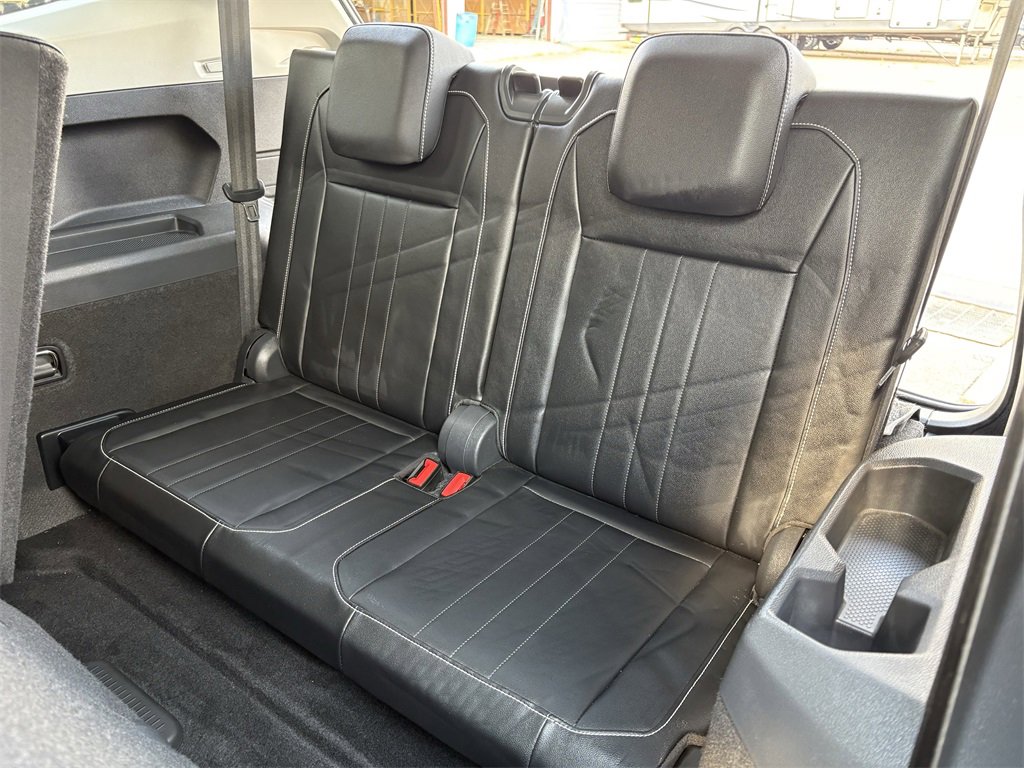 Used 2022 Volkswagen Tiguan SE image 25