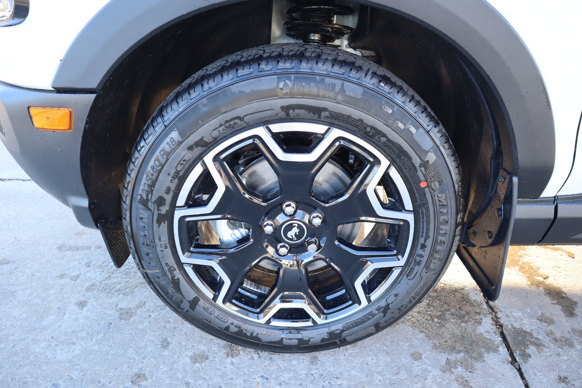 New 2026 Ford Bronco Sport Outer Banks AWD/4WD image 18