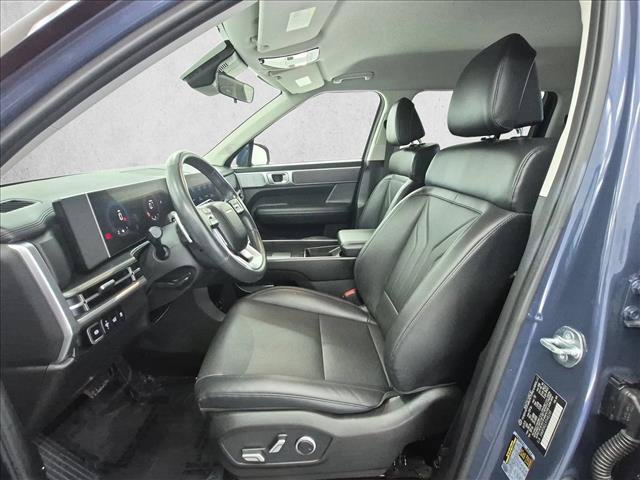 Used 2026 Hyundai Santa Fe SEL FWD image 16