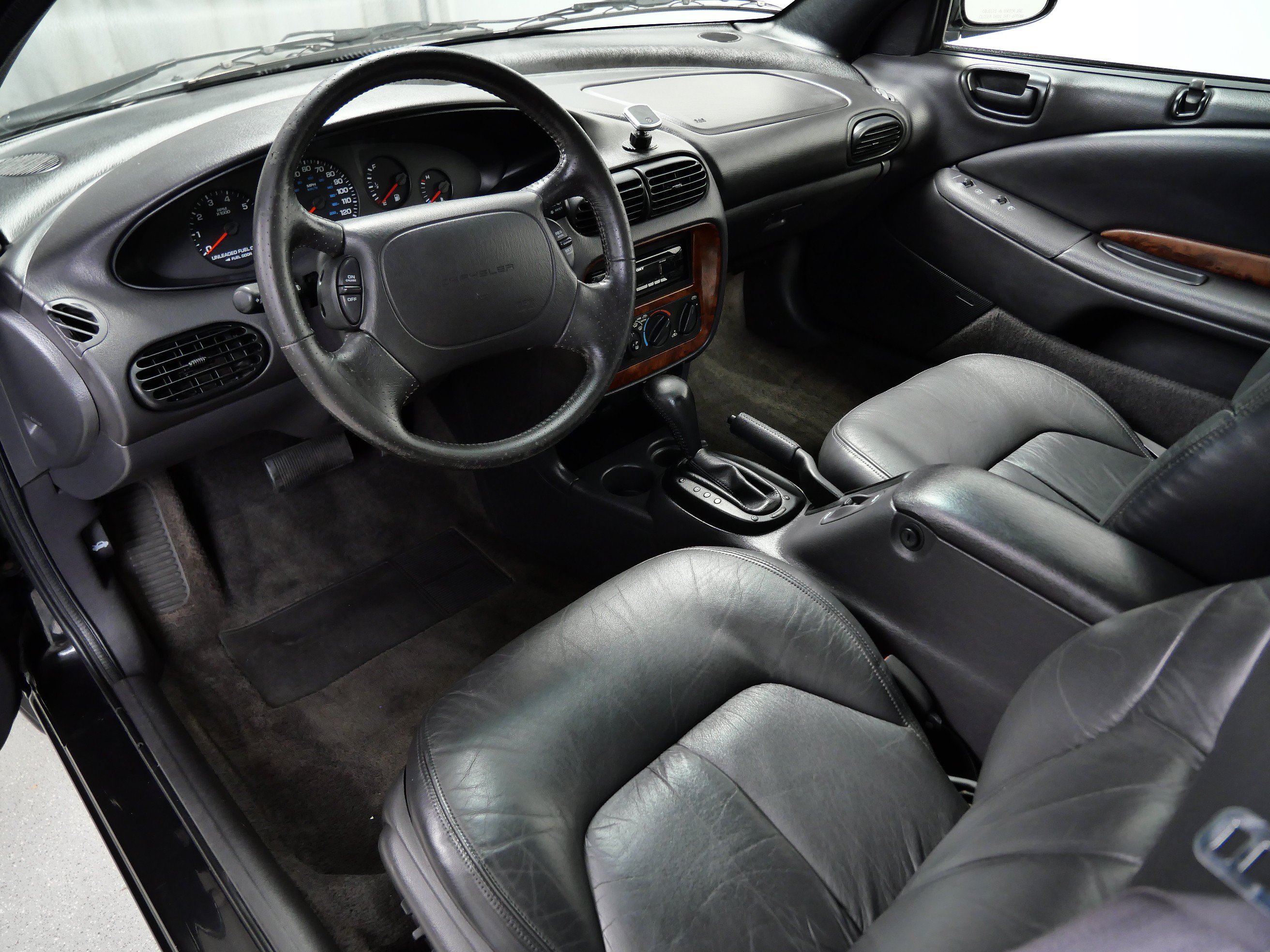 Used 1998 Chrysler Sebring JXI FWD image 12