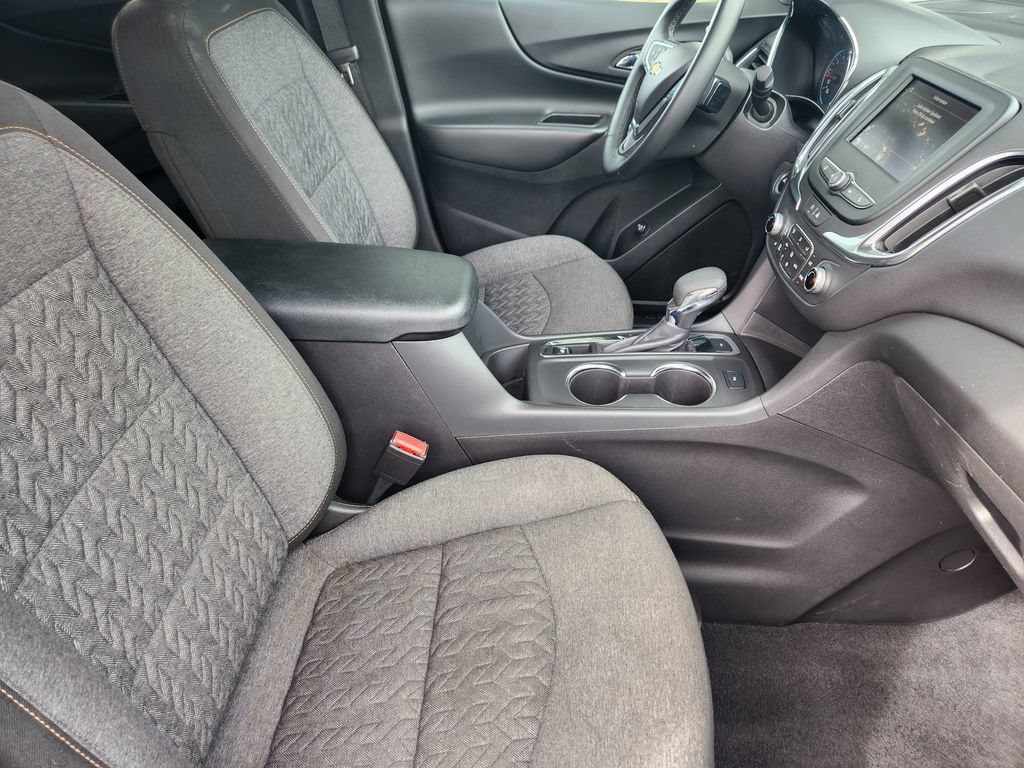 Used 2024 Chevrolet Equinox LT AWD/4WD image 5