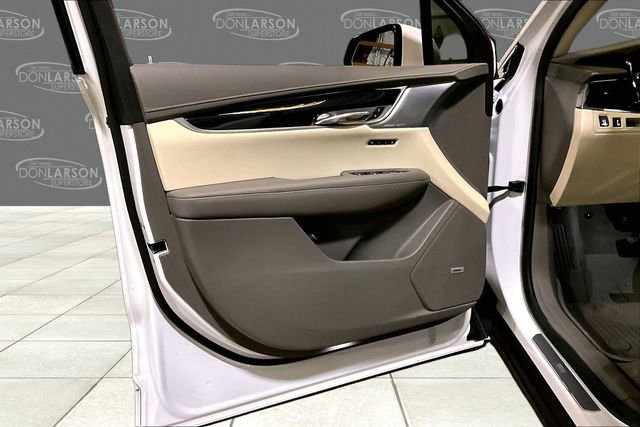 Used 2024 Cadillac XT6 Premium Luxury w/ LPO, Floor Liner Package AWD/4WD image 11