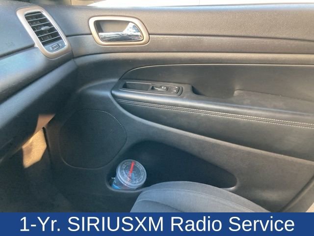 Used 2015 Jeep Grand Cherokee Laredo w/ Quick Order Package 23E image 11