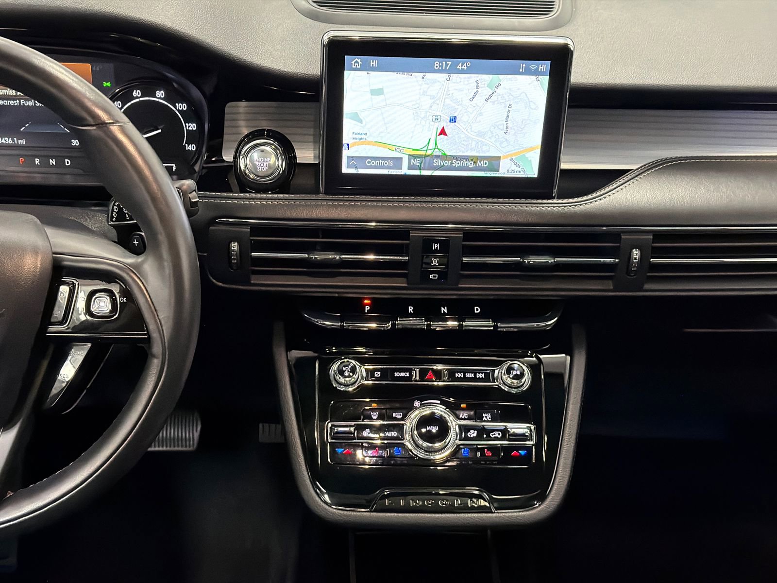 Used 2022 Lincoln Corsair AWD w/ Premium Package image 21