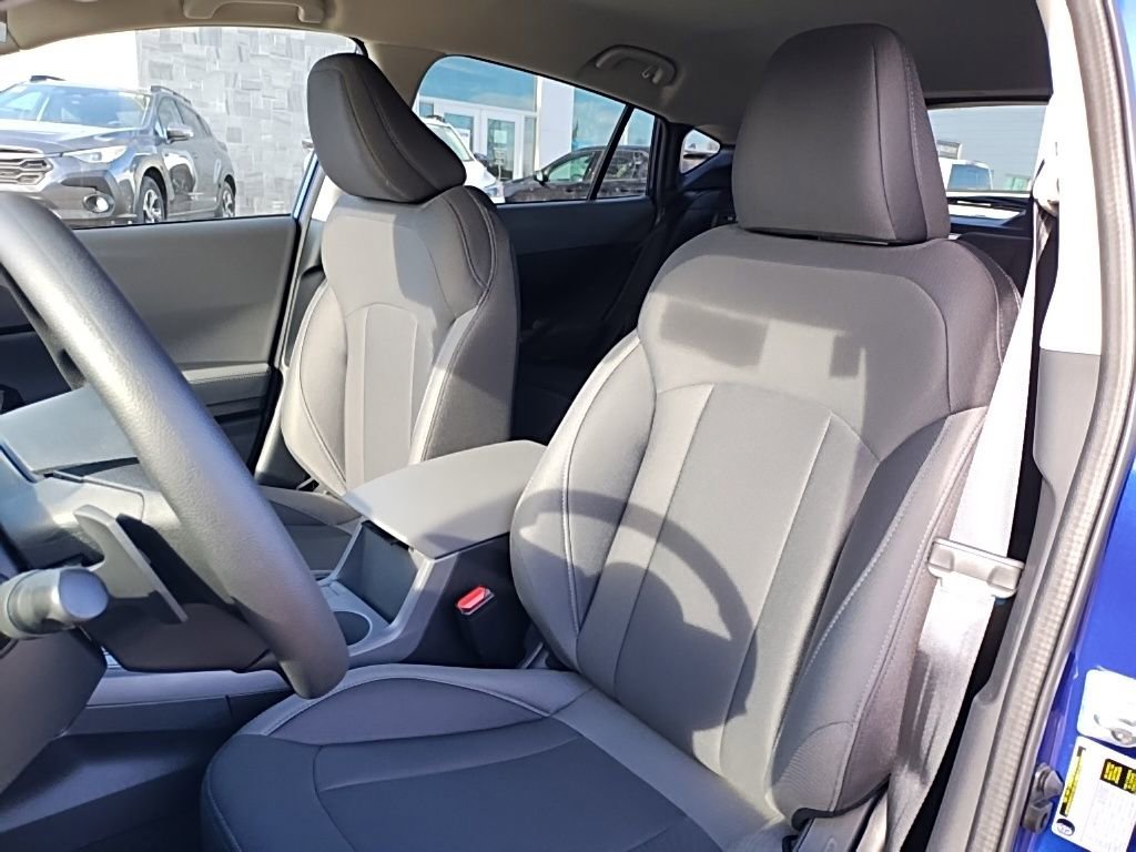 Used 2026 Subaru Crosstrek 2.0i Premium image 18