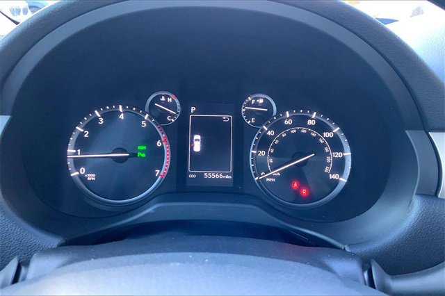 Used 2020 Lexus GX 460 Premium w/ Premium Package image 16