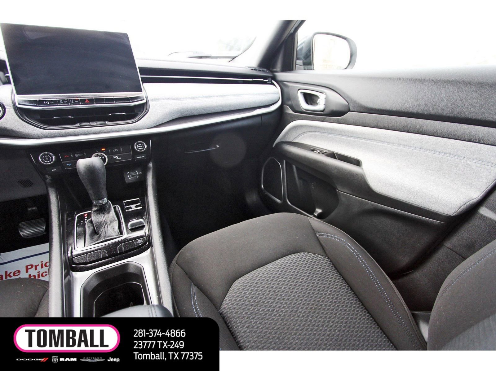 Used 2023 Jeep Compass Sport image 11