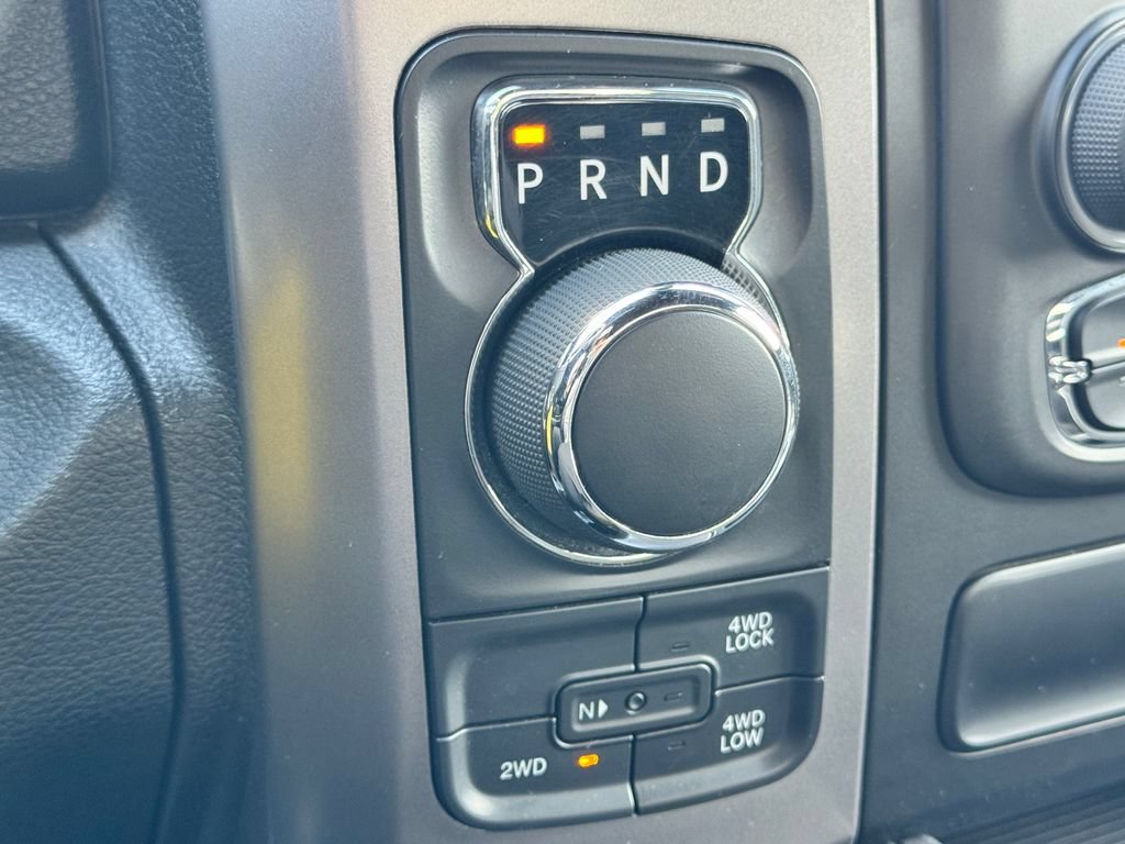 Used 2024 RAM 1500 Warlock AWD/4WD image 28