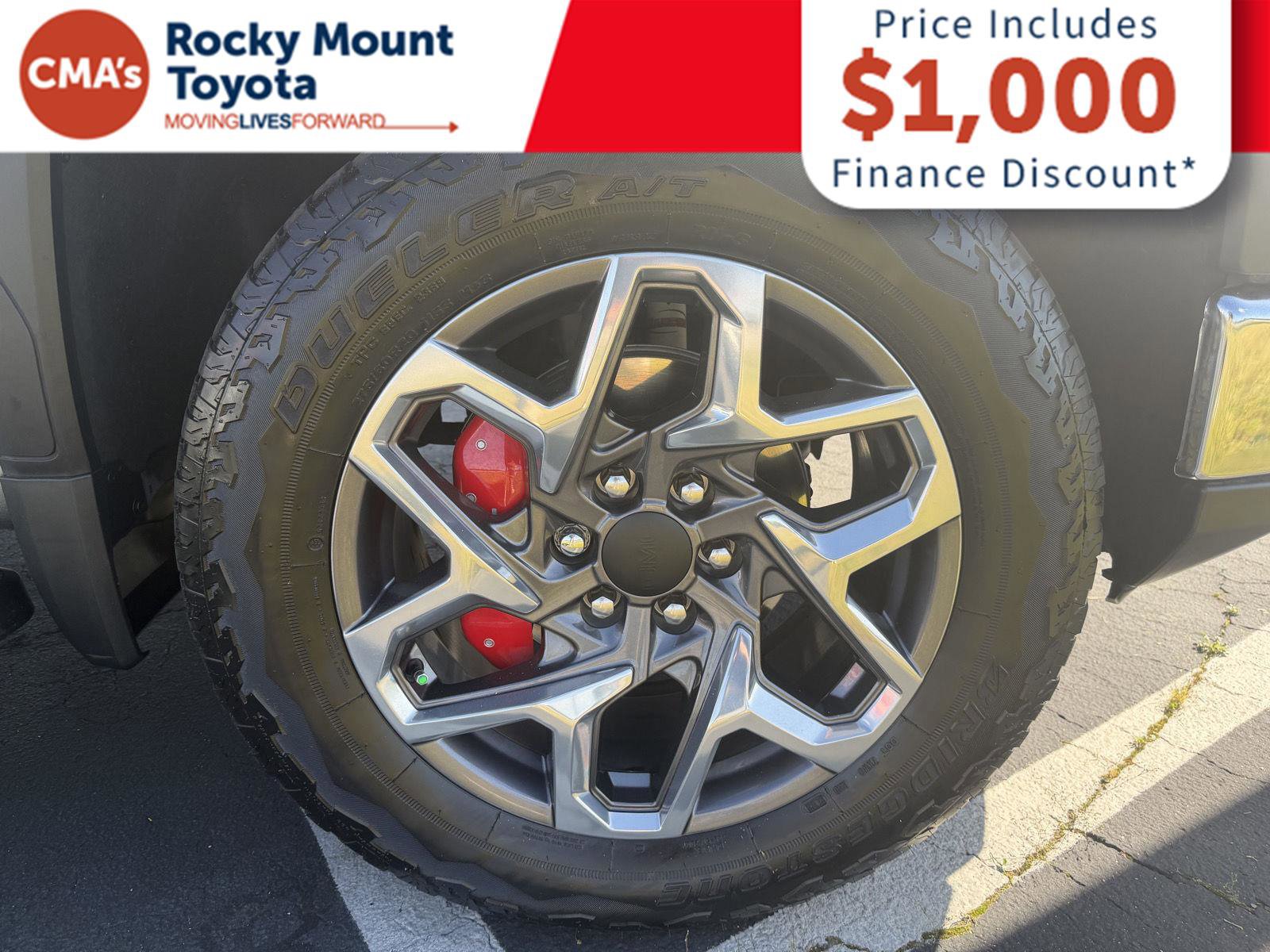 Used 2024 GMC Sierra 1500 SLT w/ SLT Premium Plus Package image 8