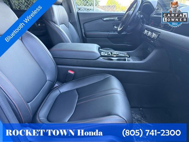 Used 2025 Honda Pilot TrailSport image 17