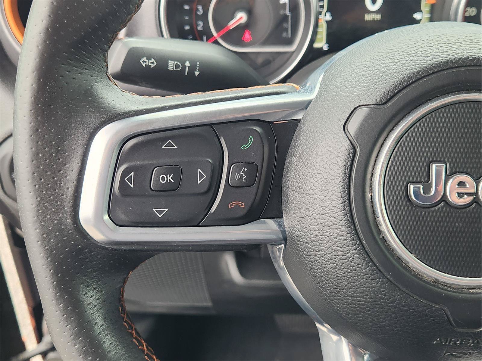 Used 2021 Jeep Gladiator Mojave AWD/4WD image 29