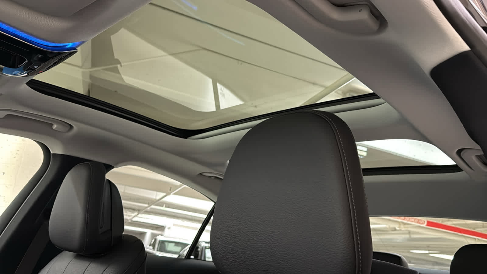 New 2026 Mercedes-Benz E 450 4MATIC Sedan image 26