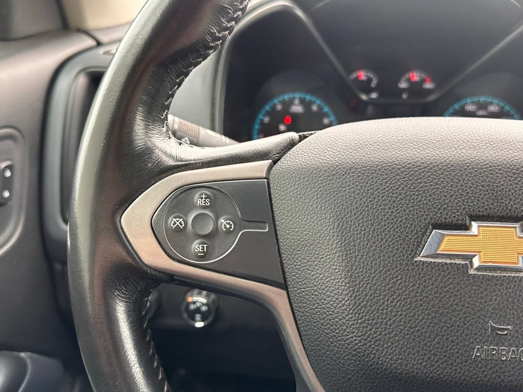 Used 2015 Chevrolet Colorado Z71 AWD/4WD image 34