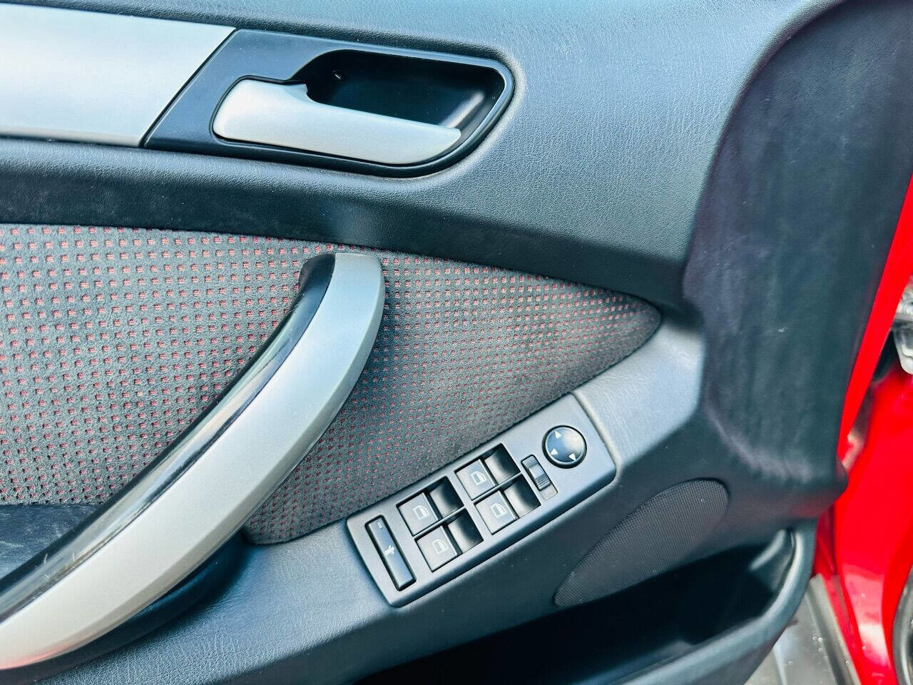 Used 2002 BMW X5 4.6is image 17