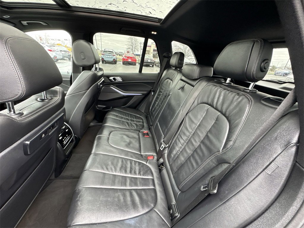Used 2019 BMW X5 xDrive40i w/ Premium Package 2 image 23