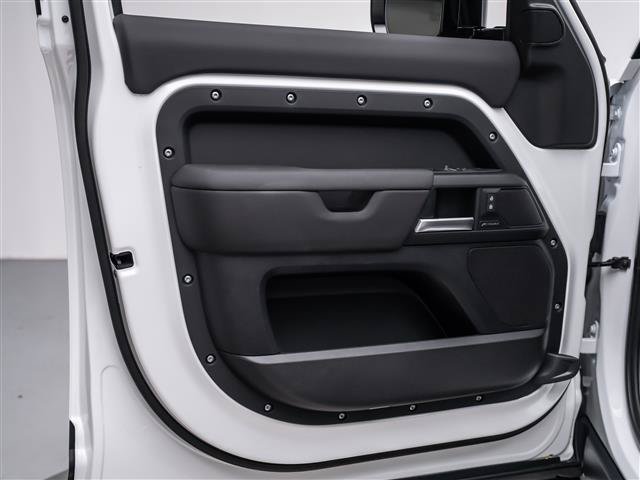 New 2026 Land Rover Defender 110 S AWD/4WD image 23