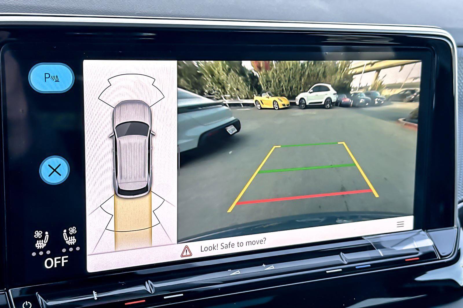 New 2026 Volkswagen Atlas Cross Sport SEL image 19
