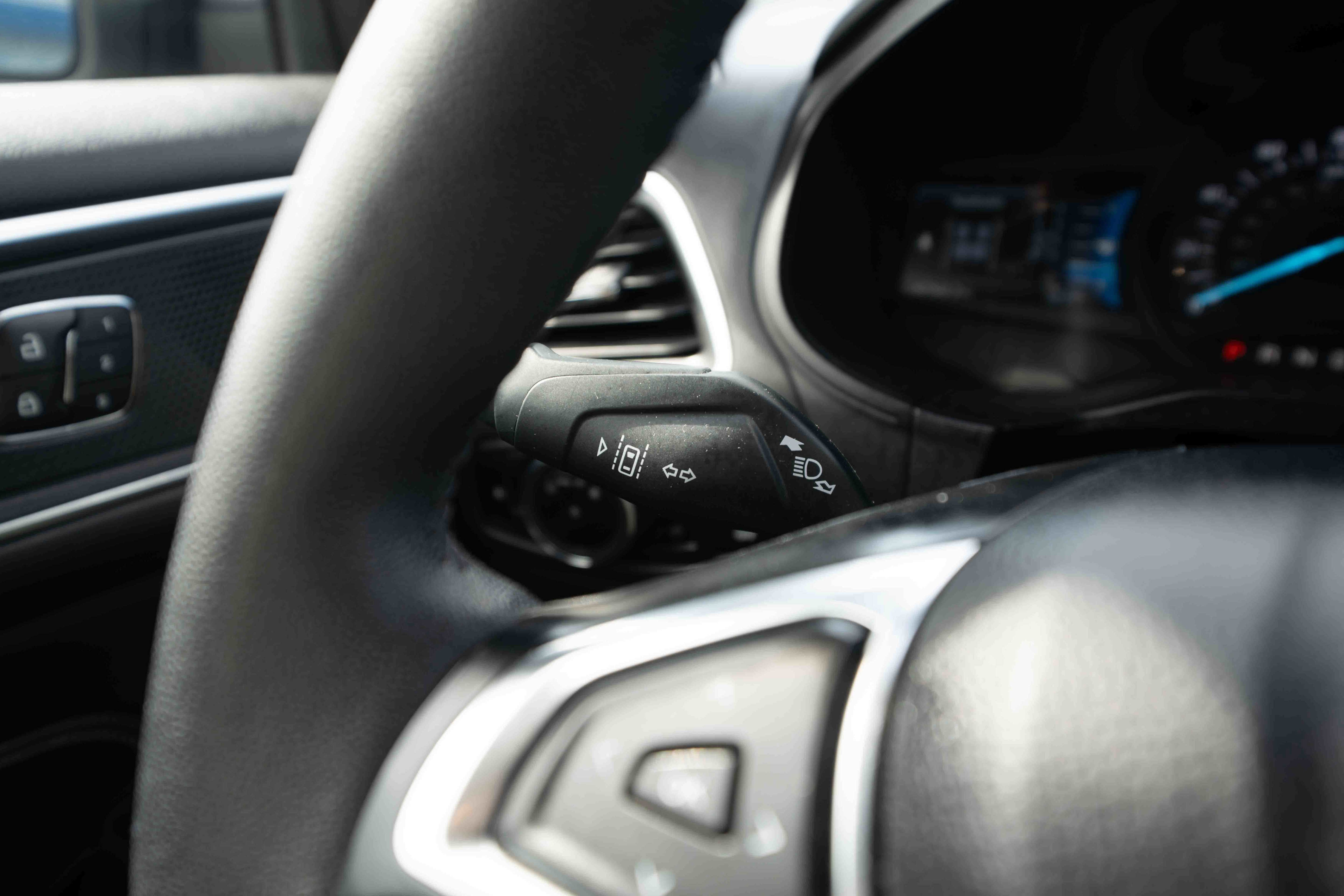 Used 2024 Ford Edge Titanium AWD/4WD image 13