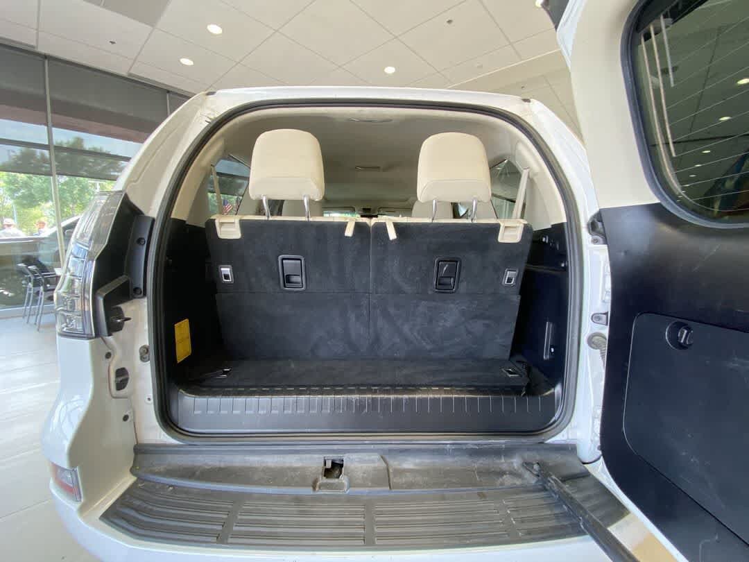 Used 2021 Lexus GX 460 Premium w/ Premium Package AWD/4WD image 26