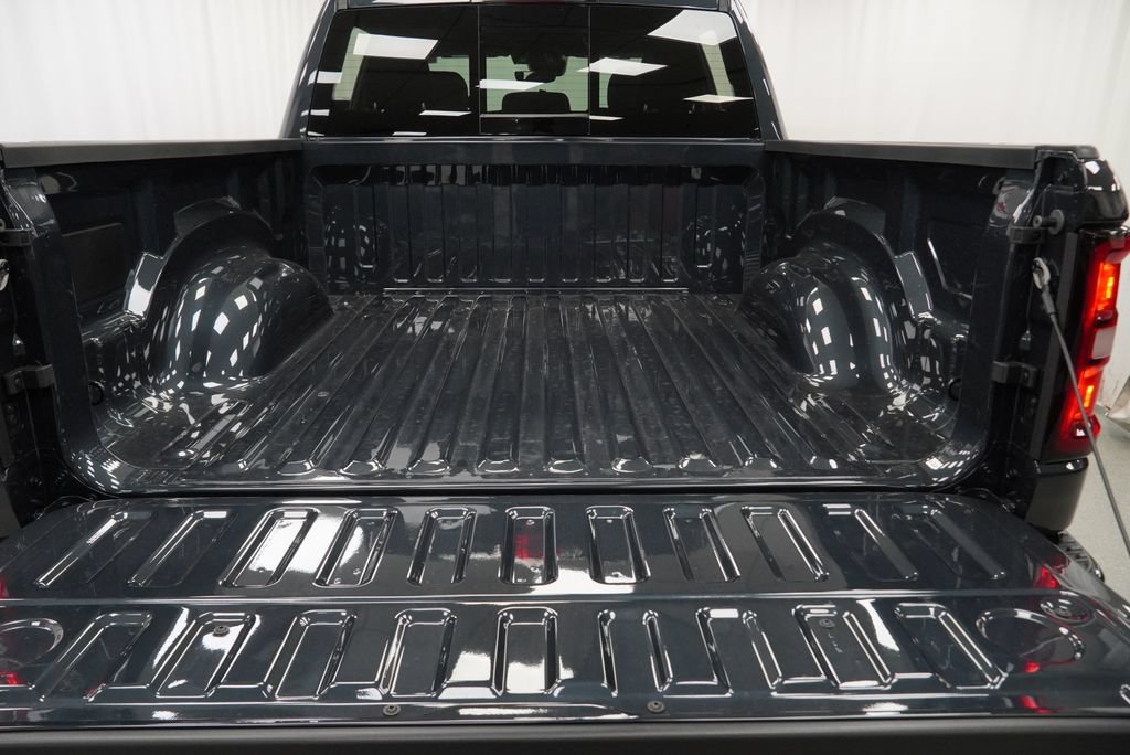 New 2027 RAM 1500 4x4 Crew Cab image 29