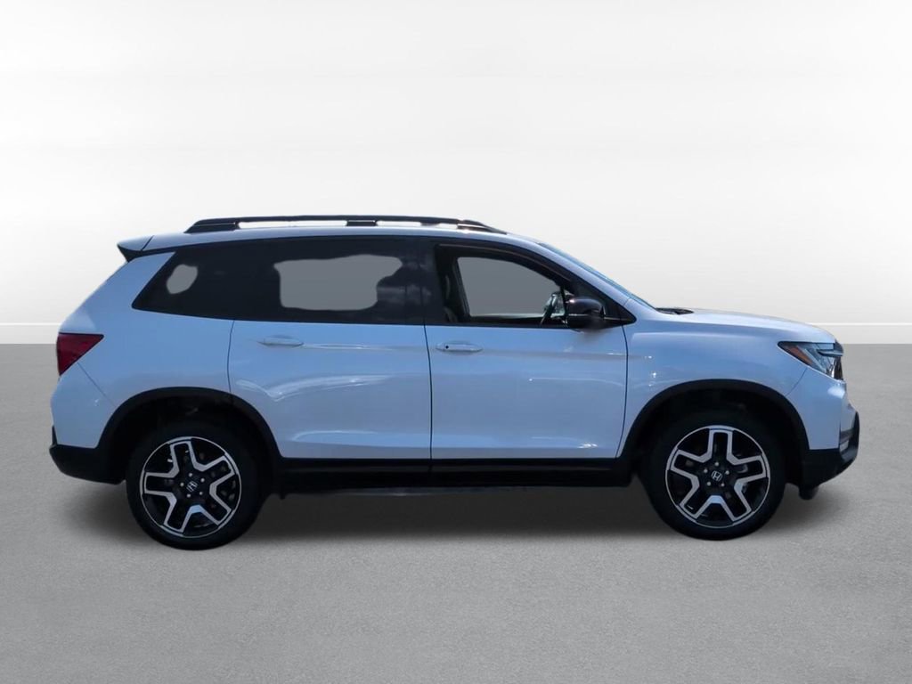 Used 2023 Honda Passport Elite image 4