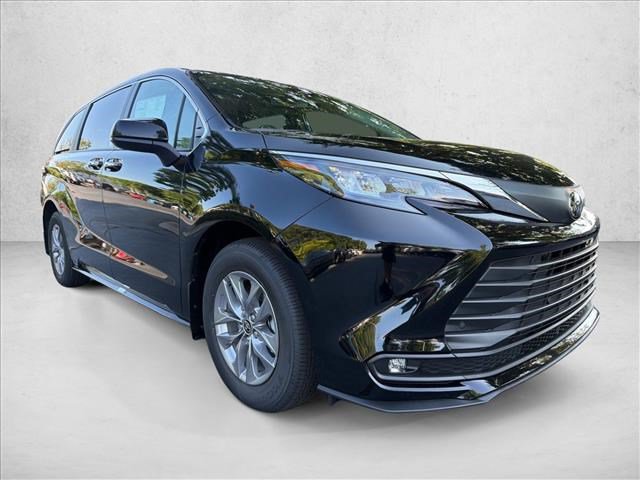 Used 2026 Toyota Sienna XLE