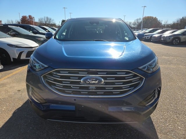 Used 2020 Ford Edge Titanium w/ Equipment Group 301A image 7