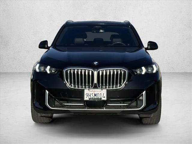 Used 2024 BMW X5 sDrive40i w/ Parking Assistance Package RWD image 2