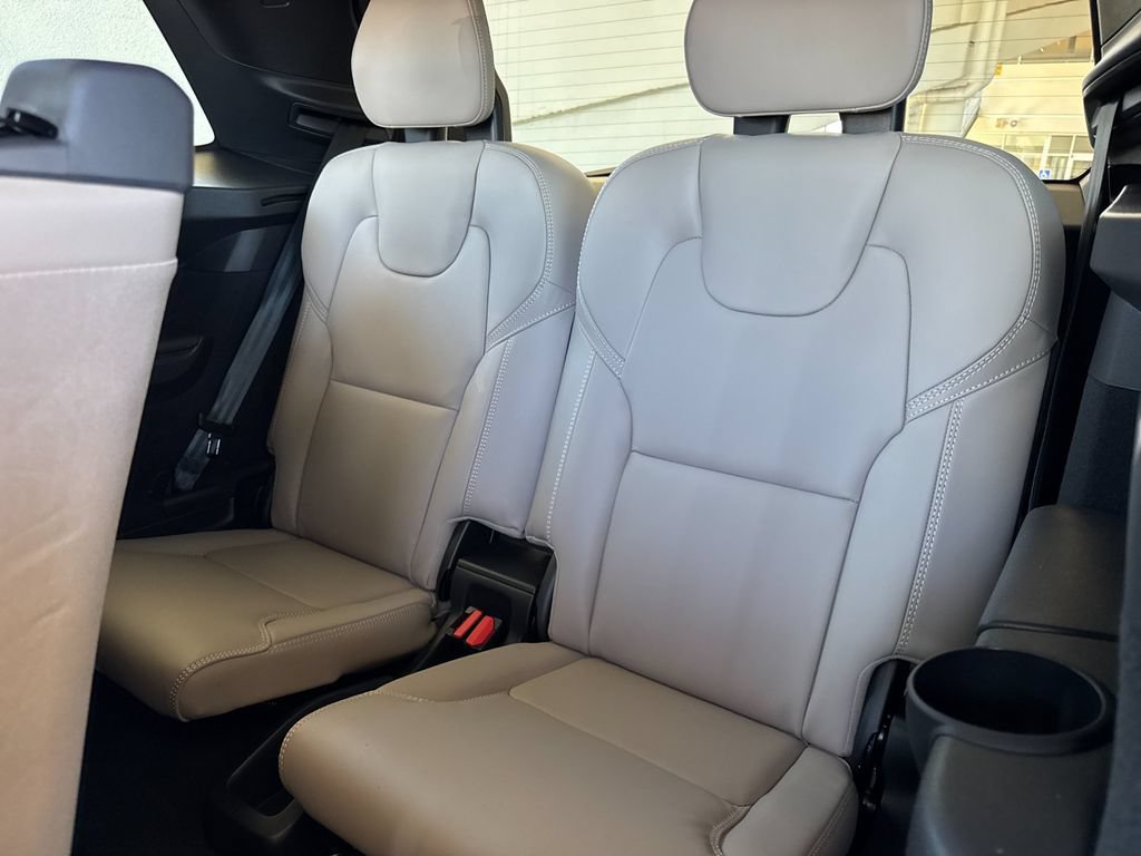 New 2026 Volvo XC90 T8 Ultra AWD/4WD image 14