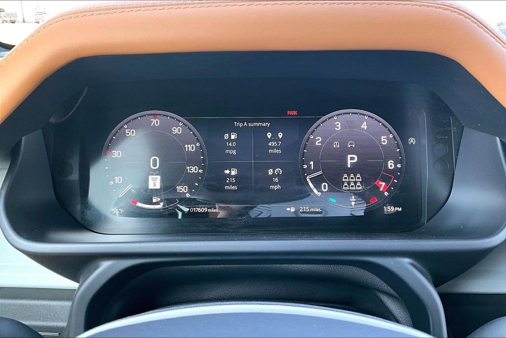 Used 2023 Land Rover Defender 130 SE image 22