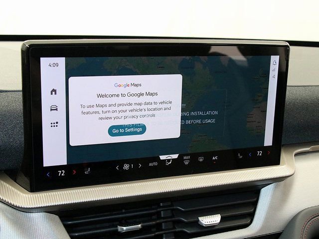 Used 2026 Ford Explorer Active w/ Active Comfort Package image 19