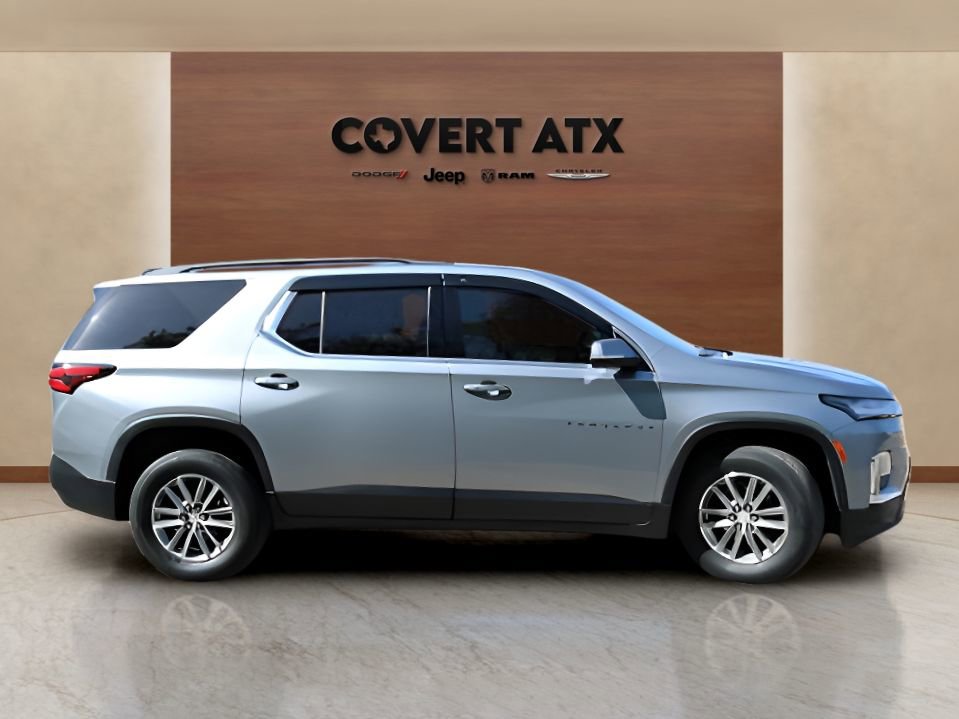 Used 2023 Chevrolet Traverse LT image 6