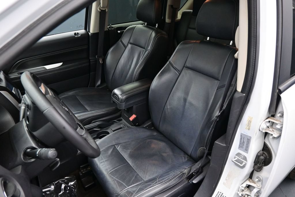 Used 2017 Jeep Compass High Altitude FWD image 21
