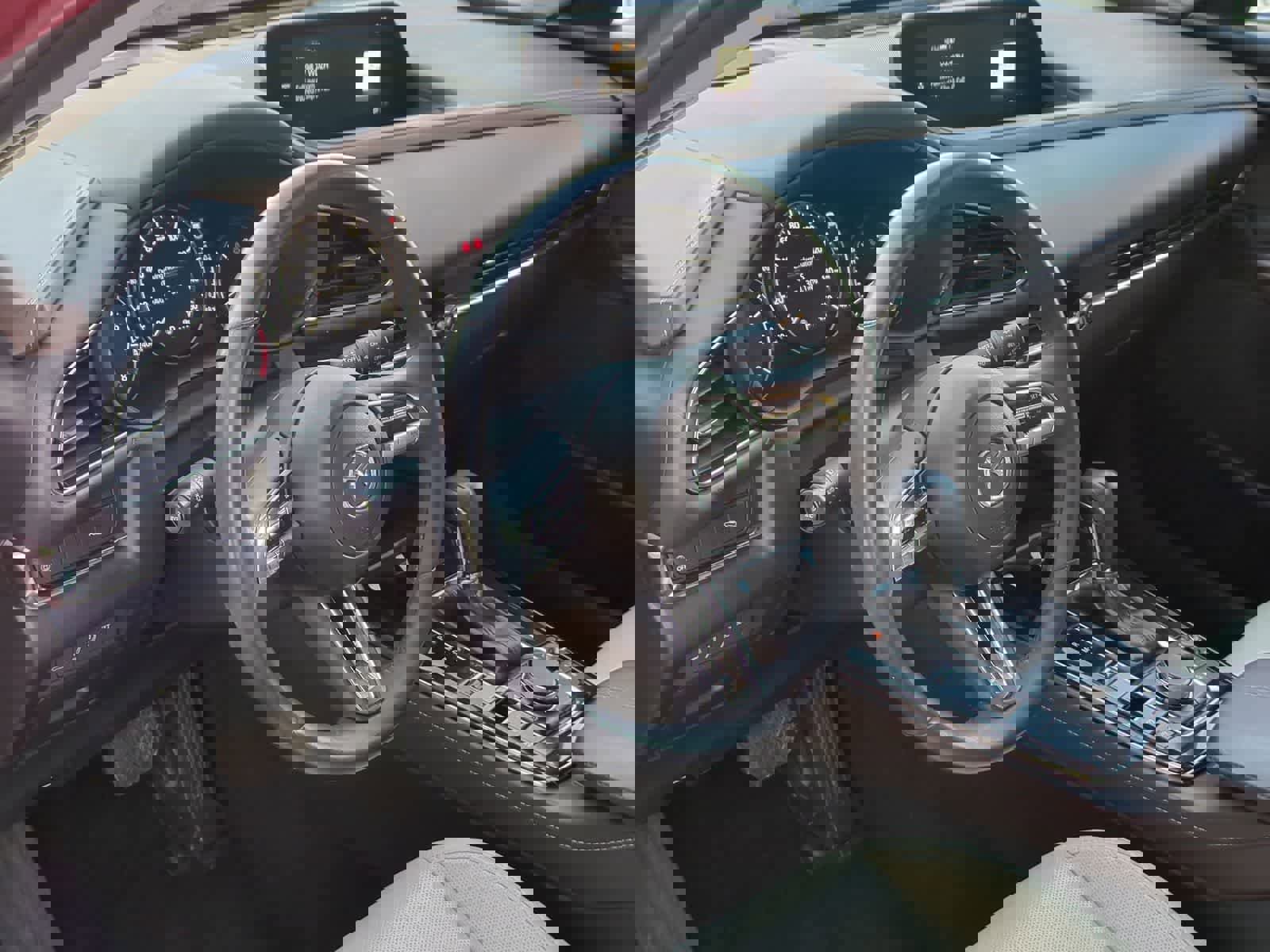 Used 2023 MAZDA CX-30 AWD 2.5 S w/ Premium Package image 2