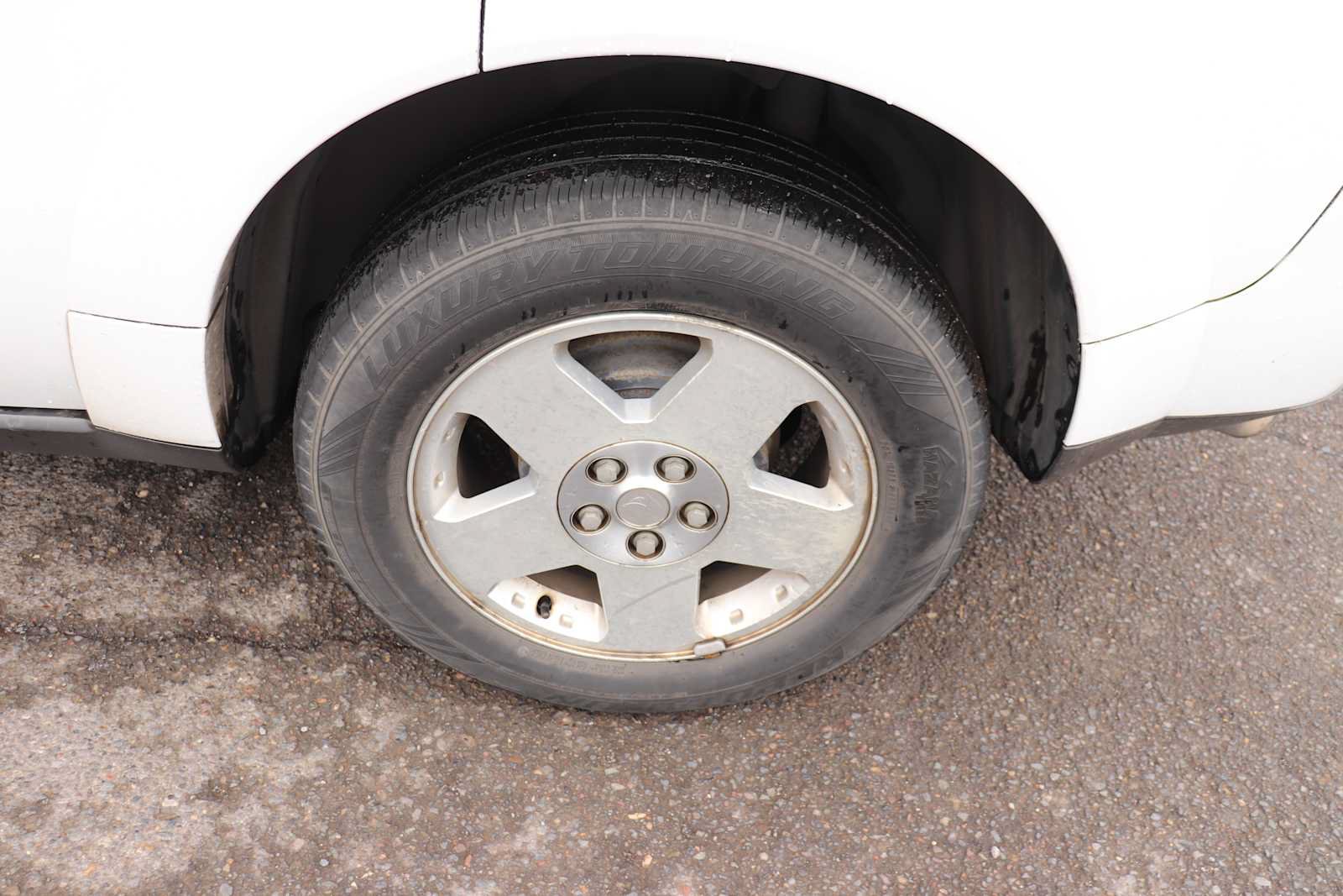 Used 2006 Saturn Vue 2WD V6 w/ Sun & Sound Pkg image 9
