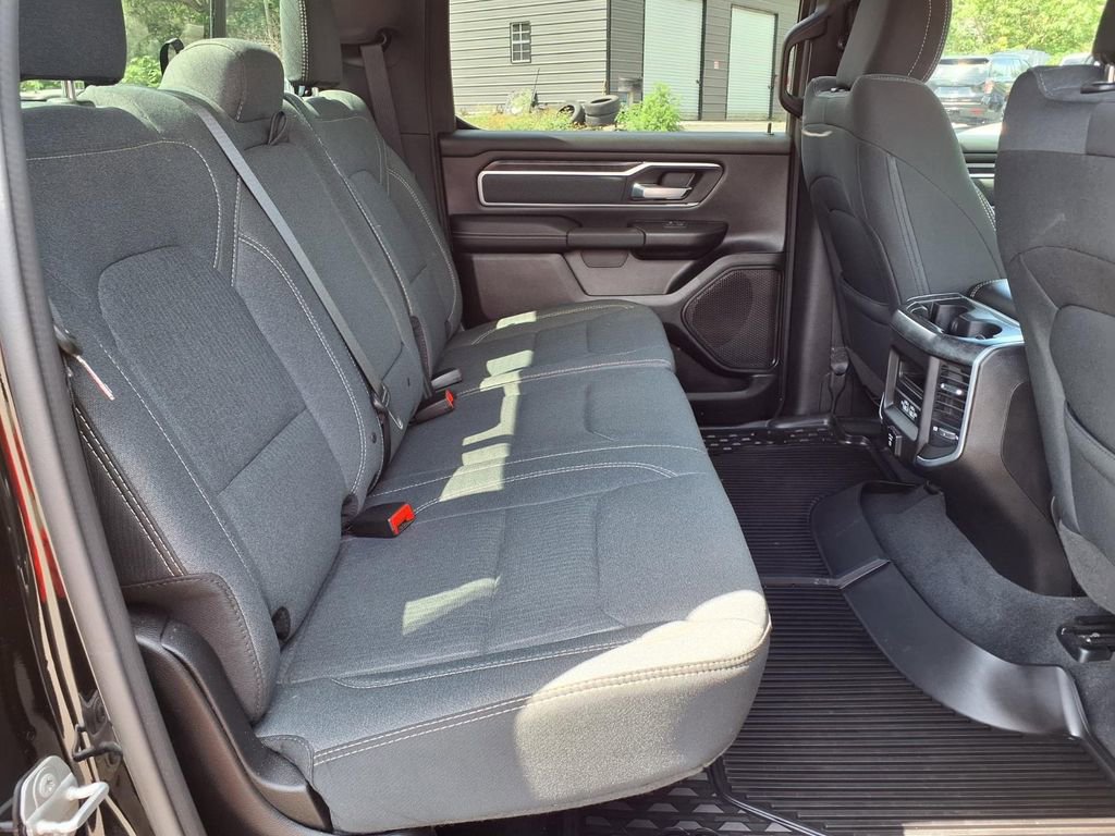 Used 2022 RAM 1500 Big Horn AWD/4WD image 15