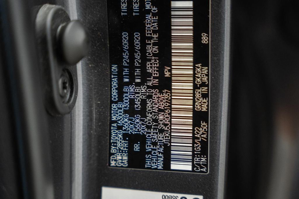 Used 2023 Toyota 4Runner Limited image 42