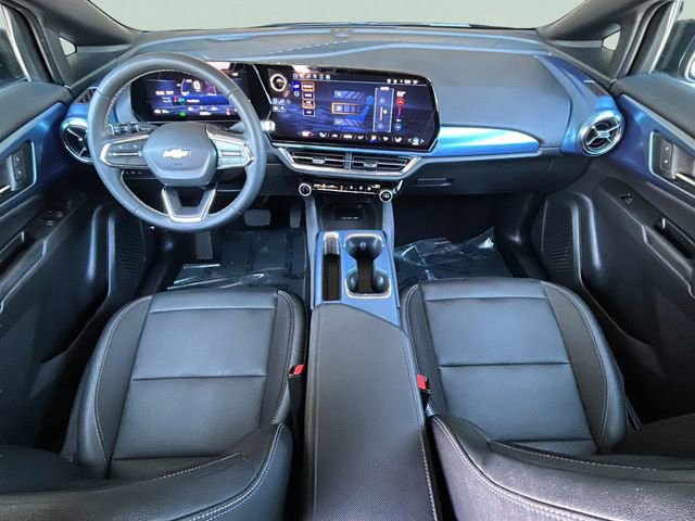 Used 2025 Chevrolet Equinox EV LT FWD image 26