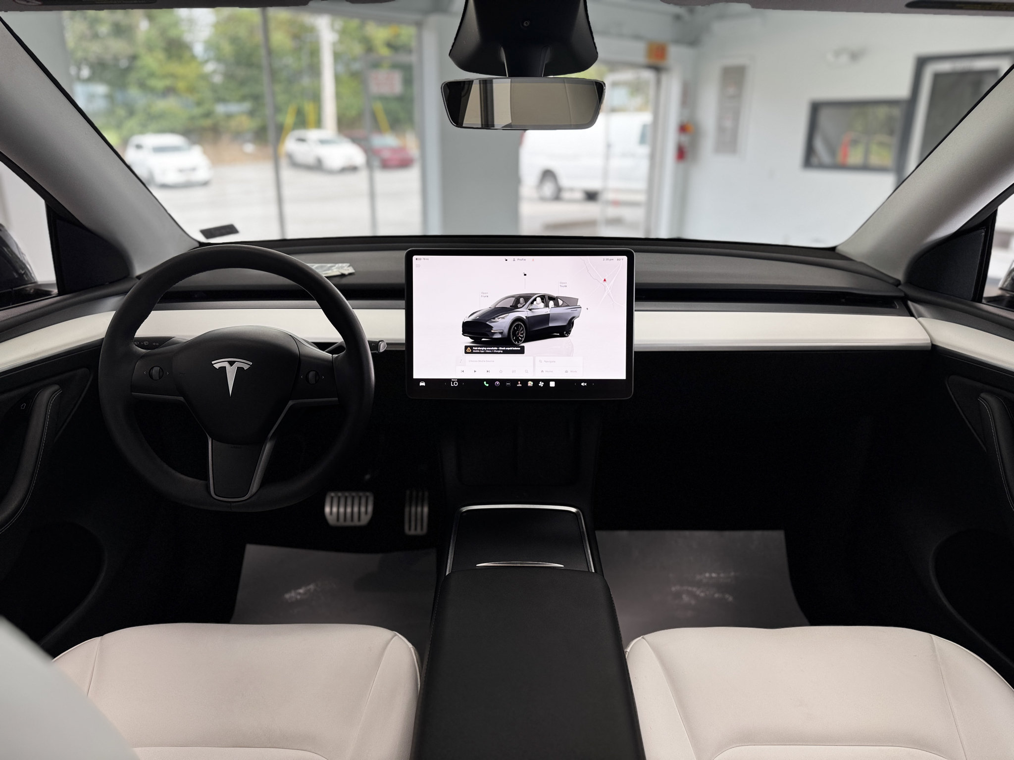 Used 2023 Tesla Model Y Performance AWD/4WD image 17