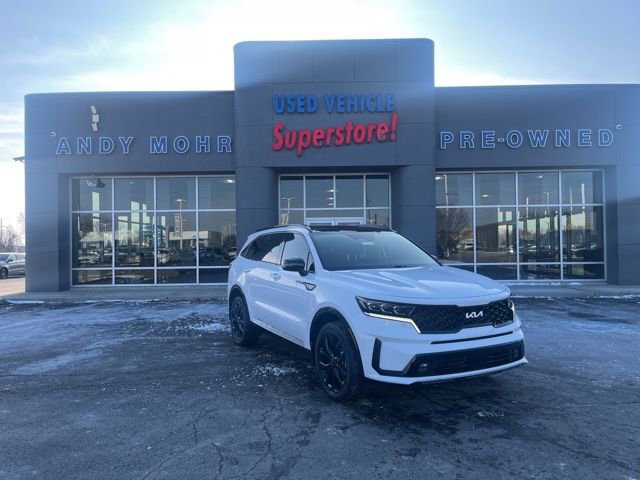 Used 2023 Kia Sorento SX
