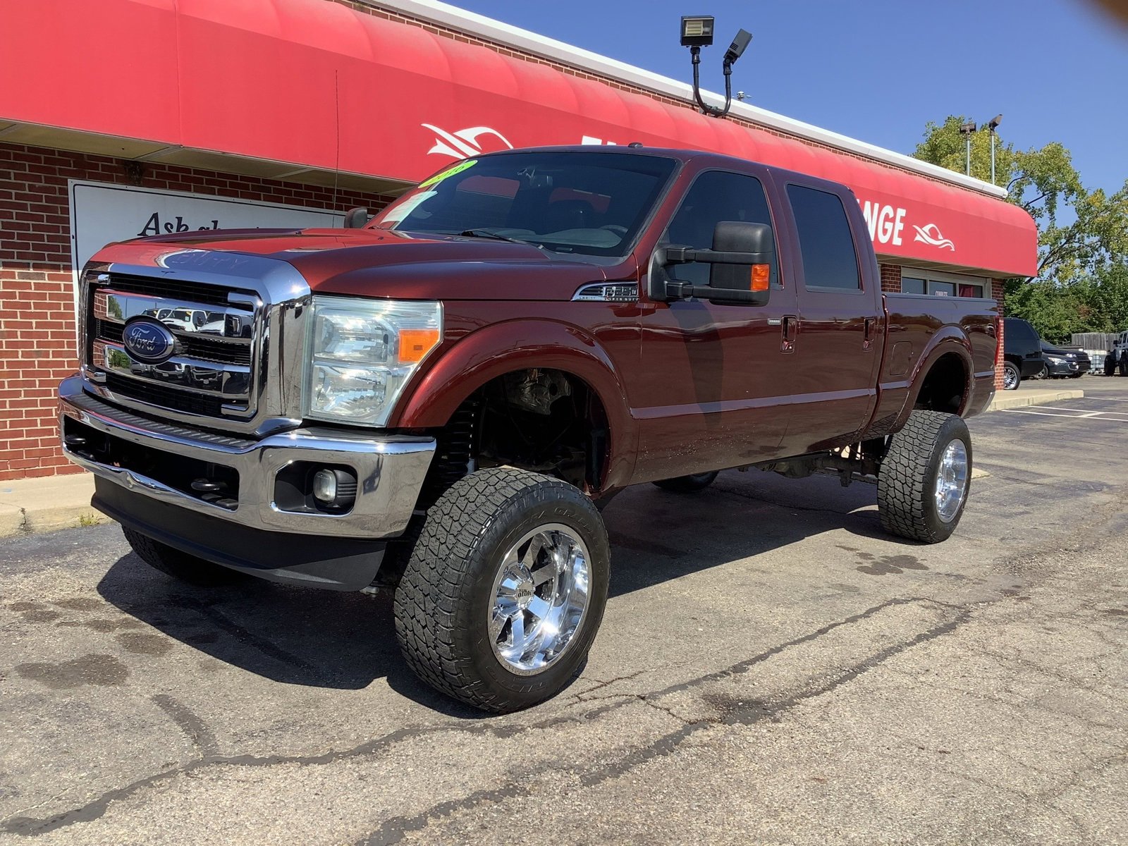 Used 2016 Ford F250 Lariat w/ Lariat Ultimate Package image 2