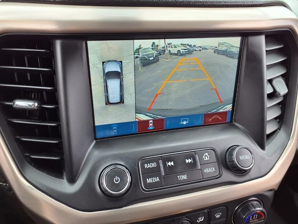 Used 2017 GMC Acadia Denali w/ Technology Package AWD/4WD image 6