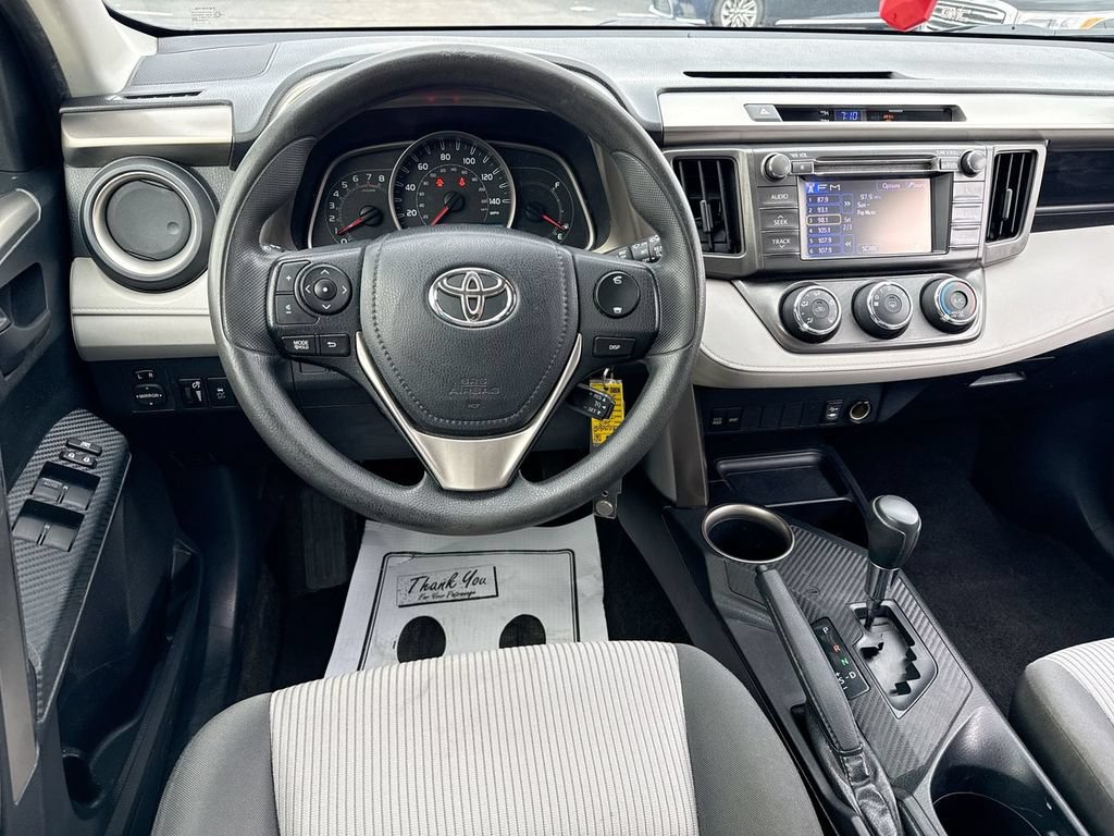 Used 2013 Toyota RAV4 LE FWD image 14
