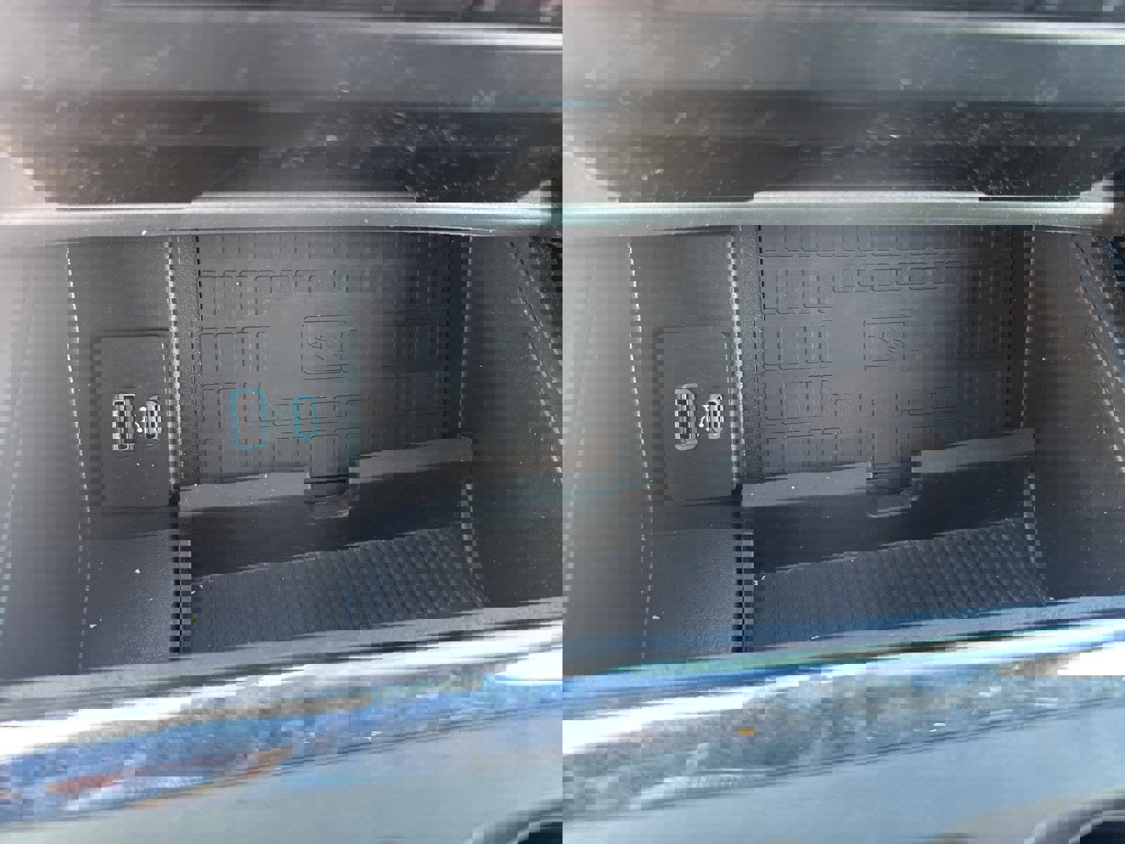 Used 2020 Ford Expedition XLT w/ Equipment Group 202A image 32